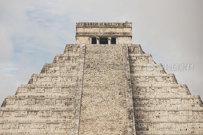 奇琴伊察的El Castillo (Kukulcán Temple)